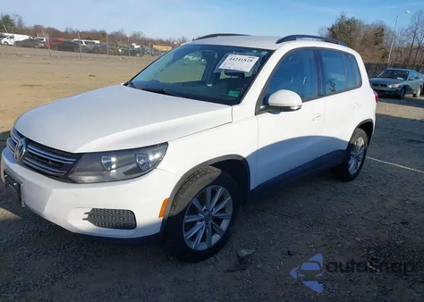 2017 Volkswagen Tiguan 2.0T/2.0T S z USA, uszkodzony, nr VIN WVGBV7AX7HK053160